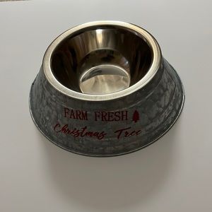 NWOT Dog or Cat Christmas bowl DO NOT WAIT WILL BE SOLD OUT LIKE LAST YEAR😽🐶